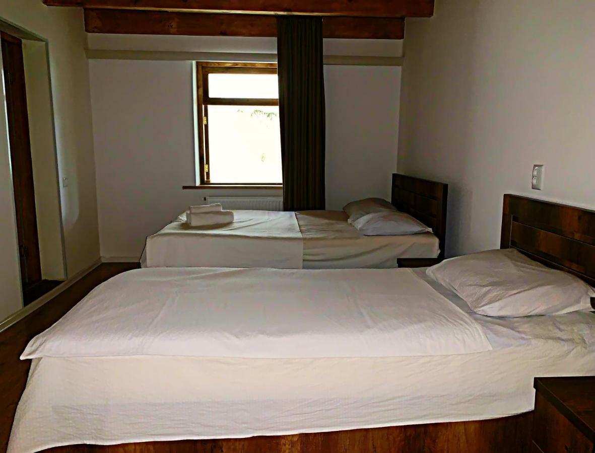 Old City Hotel 쿠타이시 외부 사진